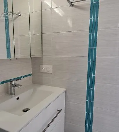 Vue Exceptionnelle Sur La Mer, Piscine, Parking Privé - Sur L'île Des Pêcheurs * Agde