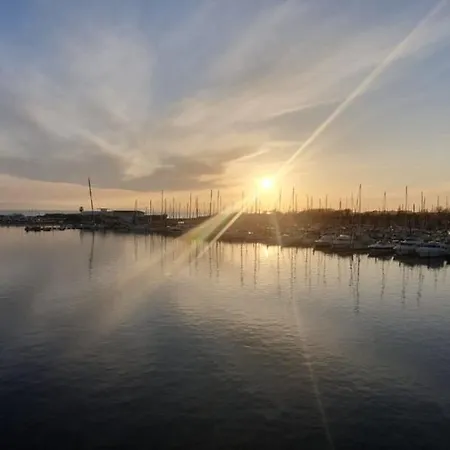 Vue Exceptionnelle Sur La Mer, Piscine, Parking Prive - Sur L'ile Des Pecheurs * Agde