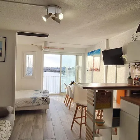 Vue Exceptionnelle Sur La Mer, Piscine, Parking Privé - Sur L'île Des Pêcheurs *