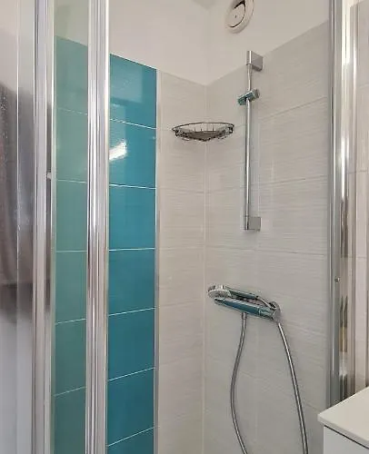 Vue Exceptionnelle Sur La Mer, Piscine, Parking Prive - Sur L'ile Des Pecheurs Apartament