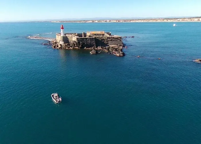 Vue Exceptionnelle Sur La Mer, Piscine, Parking Prive - Sur L'ile Des Pecheurs *